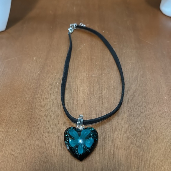 Beautiful faux suede choker with blue flower inside heart shaped glass pendant. - Picture 3 of 3